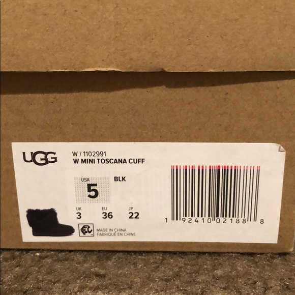 NIB black mini toscana cuff ugg boots size 5 sold - Picture 6 of 6